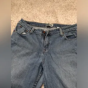 Levi’s mid rise bootcut misses plus size 16 medium jeans thumbnail 3