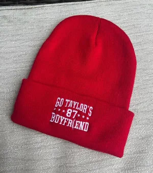 “Go Taylor’s Boyfriend” Taylor Swift Travis Kelce Chiefs cuffed red beanie hat thumbnail 1
