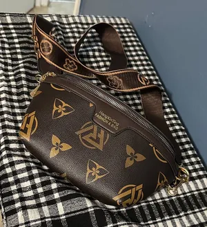Brown and Tan Patterned Bag with 3 ways to wear and removable straps lie new thumbnail 1