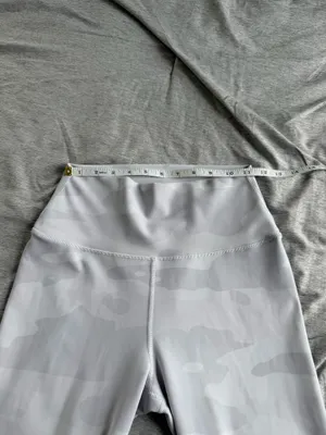 Alo Yoga High Waist Vapor Legging White Grey Camouflage Camo M Workout Yoga thumbnail 13