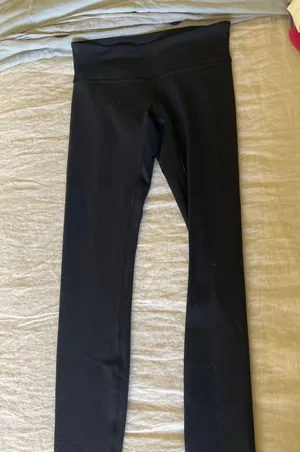 Lululemon Black Leggings thumbnail 1