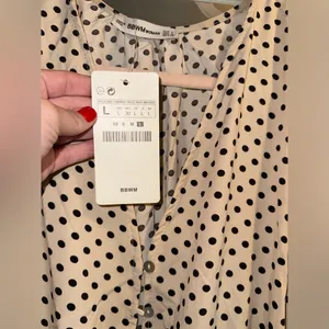 Bath & Body Works NWT woman polka-dotted dress thumbnail 8