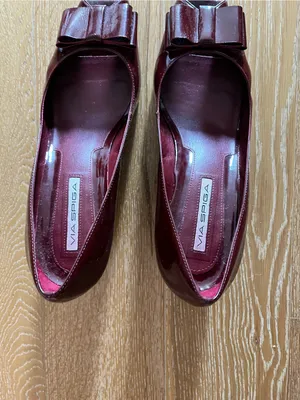 Via Spiga Burgundy Patent Bow-Accent Pointed Pump kitten heel used thumbnail 4