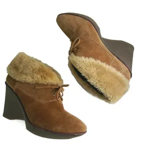 B.‎ MAKOWSKY Nellie Suede Fur Cuff Ankle Booties 9W thumbnail 1