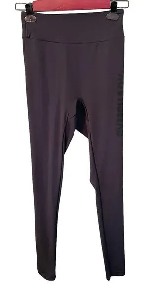 Gymshark Size Medium Black Spellout‎ Athletic Workout Leggings thumbnail 1