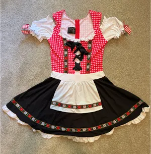 Leg Avenue Beer Garden Babe Halloween Costume thumbnail 1