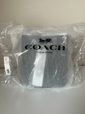 Coach Rowan Bucket Bag With Cherry Charm thumbnail 15