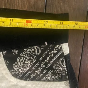 Revice Denim Jeans Women’s Size 26 Black White Bandana Patchwork jeans thumbnail 12