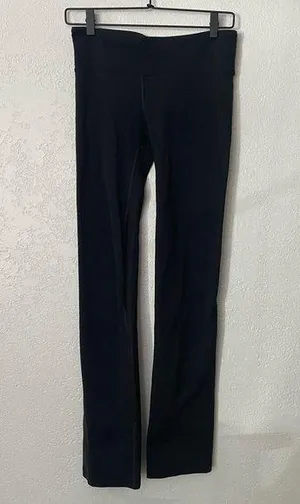 GapFit straight leggings thumbnail 1
