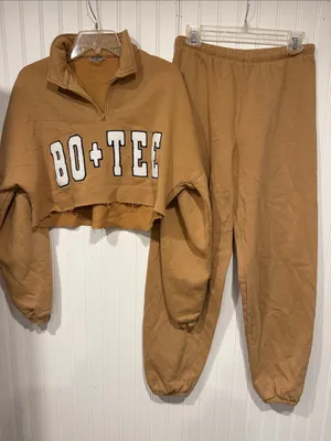 Bo+Tee set cropped quarter zip and joggers thumbnail 1