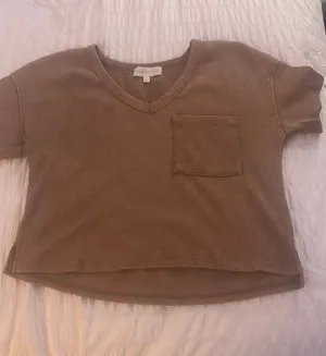 Sage + Stone brown triangle neck top with pocket thumbnail 1