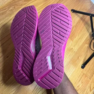 Brooks Levitate 5 “Gray Pink” 1203571B003 9W B NO BOX thumbnail 4