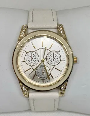 Ding feng Women’s watch gold tone rhinestones 35mm quartz white leather running thumbnail 1
