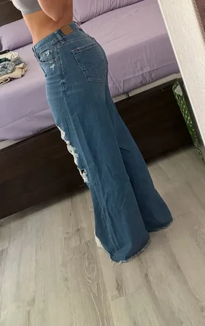 American Eagle Jeans thumbnail 3