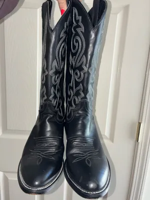 Justin’s Western Cowboy Boots thumbnail 4