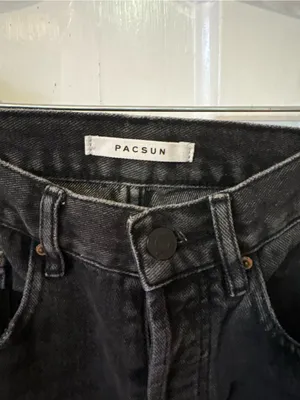 PacSun Women's Black Straight Leg Jeans thumbnail 2
