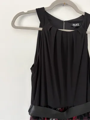 SLNY Fashions Black Red Floral Velvet Sleeveless Sheer Velvet Formal Dress 6 thumbnail 2