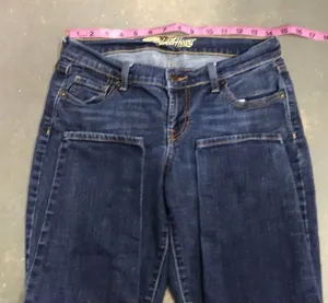 Old Navy Sweetheart size 2 Short Bin-B3 thumbnail 1