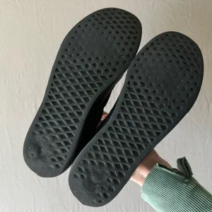 Vans Classic UltraCush Slip-On Sneakers thumbnail 7