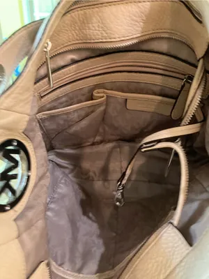 Michael Kors hobo bag thumbnail 8