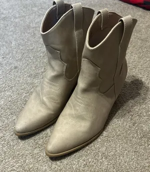 Rachel Zoe Cowboy booties thumbnail 1