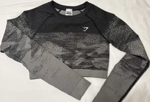 Gymshark Long Sleeve Crop Top Adapt thumbnail 1