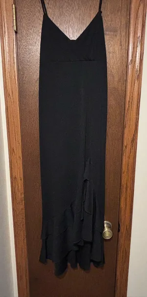 Younique Black Midi Dress thumbnail 1