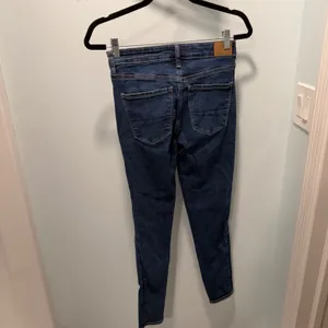American Eagle Jegging Dark Wash 4 High Waisted Next Level Stretch Casual thumbnail 4