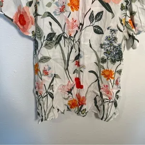 Loft Women's Size‎ Small Floral Button Back Blouse White Flutter Sleeve Flowy thumbnail 6