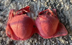 Victoria’s Secret Bra thumbnail 1