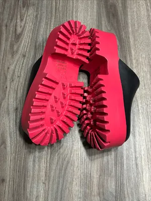 Cape Robbin Black Upper with Hot Pink Platform Clogs thumbnail 10