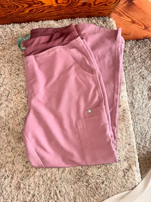 FIGS Scrub Pants thumbnail 3