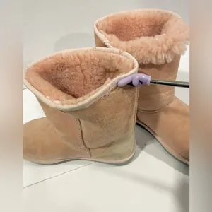 UGG Australia Classic Short Boot Pink Shearling Suede Women’s 8 thumbnail 5