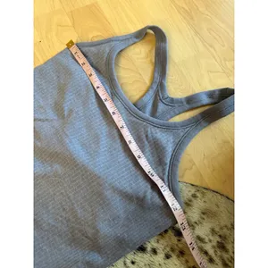 LULULEMON Ebb to Street Tank Top Light Support Size 4‎ thumbnail 3