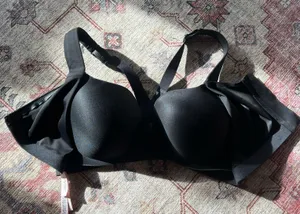 Victoria’s Secret Knockout Sports Bra thumbnail 4