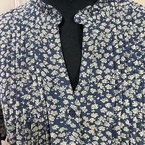 Ruffled Collar V-neck Pleated Button Up Floral Print Lightweight Navy Blue White thumbnail 4