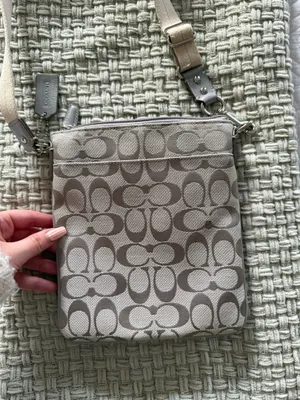 Vintage Coach Crossbody thumbnail 3