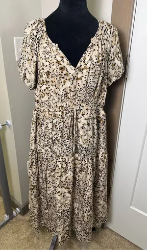Universal Thread Fit & Flare A-Line Animal Print Short Sleeve Maxi Dress Neutral thumbnail 1
