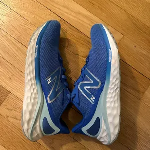 New Balance® Fresh Foam Arishi v4 Women's Shoes thumbnail 3