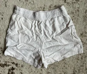 Abercrombie White Linen Shorts thumbnail 2