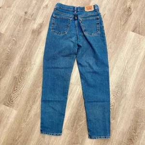 Levis Classic Slim Tapered Jeans G4 thumbnail 2