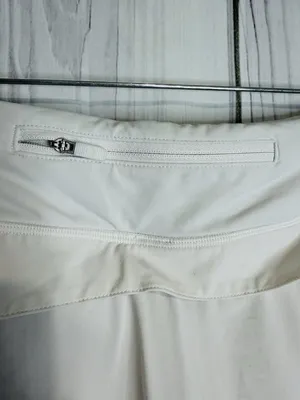 Lululemon Play Off The Pleats Skirt White Tennis Skort Pickleball Women's Size 4 thumbnail 4