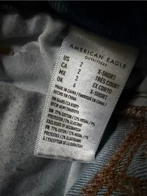 American Eagle Light Blue Mom Jeans thumbnail 4
