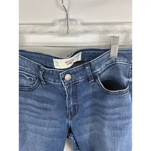 Hollister Skinny Jean Size 7R 28W L32 thumbnail 2