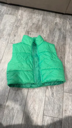 Green vest thumbnail 4