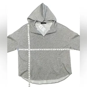 Gray oversized modern sporty chic simple travel hoodie 1/4 zipper pockets NWT M thumbnail 9