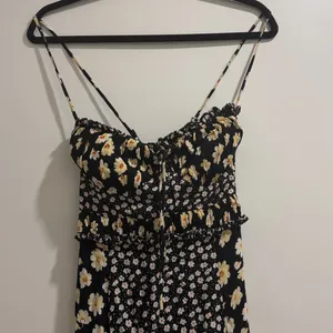 Free People - Tigerlilly Mixed Floral Midi Sundress - Small thumbnail 2