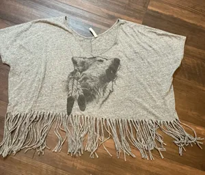 Realitee Wolf Graphic Fringe Crop Top Grey Oversized Boho Festival Large thumbnail 1