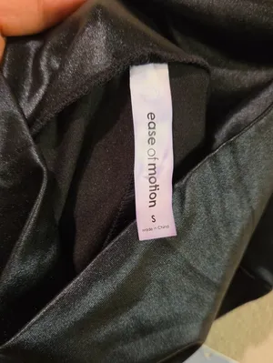 Ease of Motion Black Faux Leather Leggings Size Small thumbnail 4