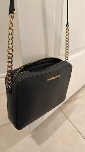 Michael Kors Purse Black Leather Crossbody thumbnail 3